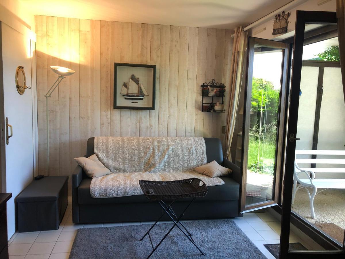 Studio En Rez De Jardin -"Le Petit Nid" A Trouville Exteriör bild