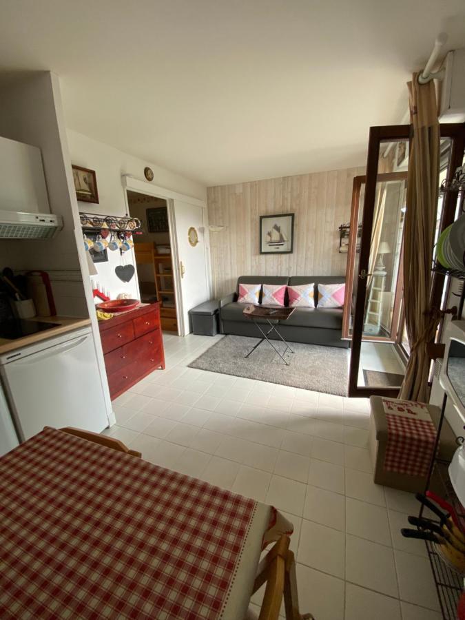 Studio En Rez De Jardin -"Le Petit Nid" A Trouville Exteriör bild